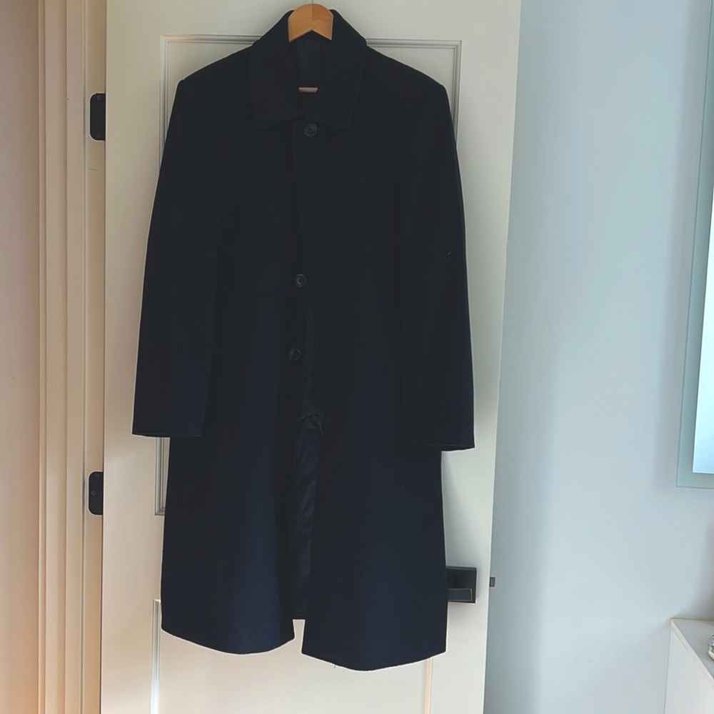 Men’s black wool coat size L/XL